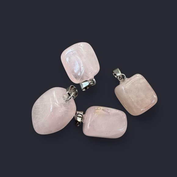 Rose Quartz Stone Pendant Necklace - Picture 1 of 4